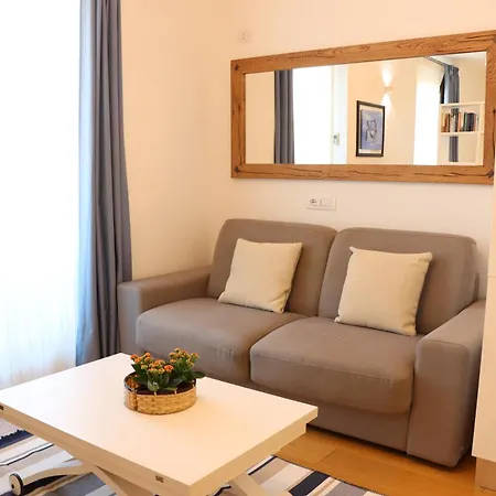 Apartamento Signorile Iun S0575